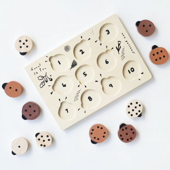 Counting Ladybugs Wooden Tray Puzzle