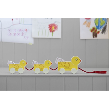 Wooden Duck Family Pull Toy